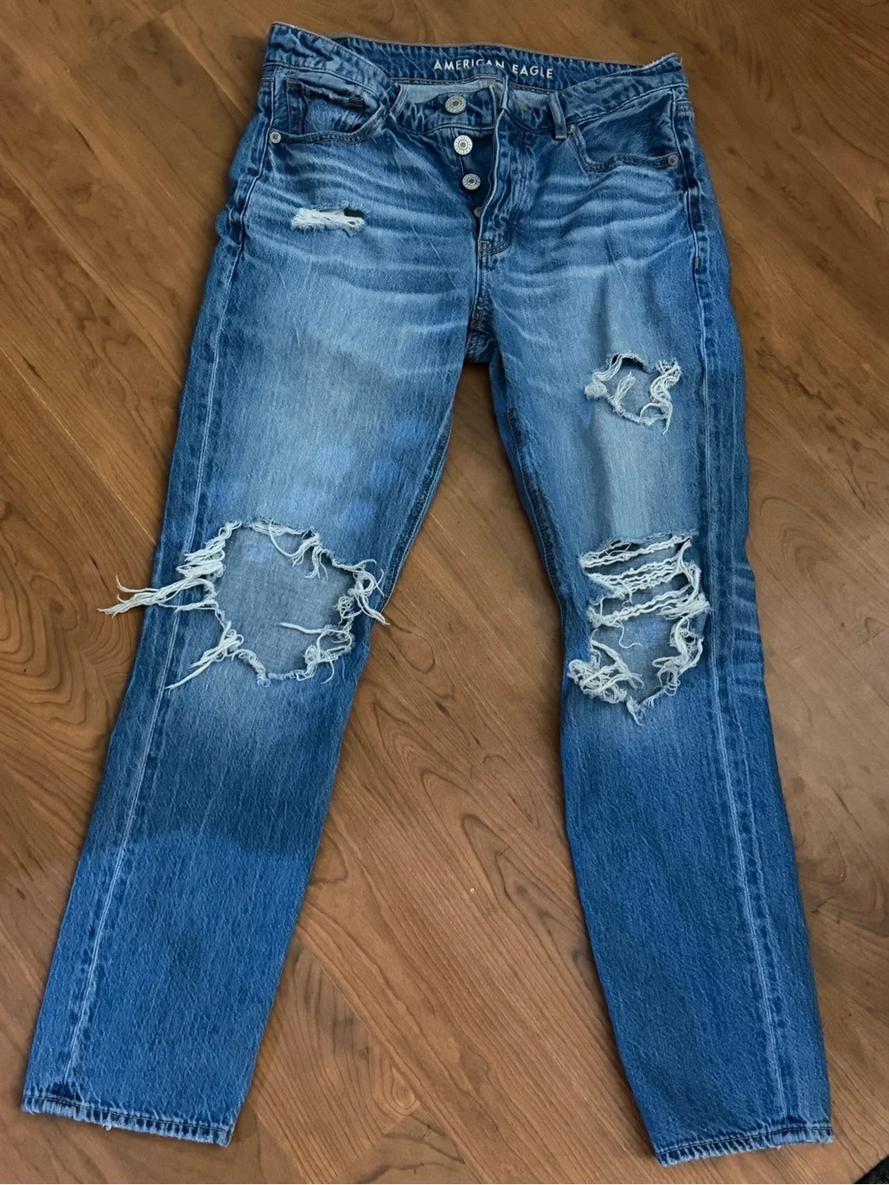 American eagle tomgirl jeans